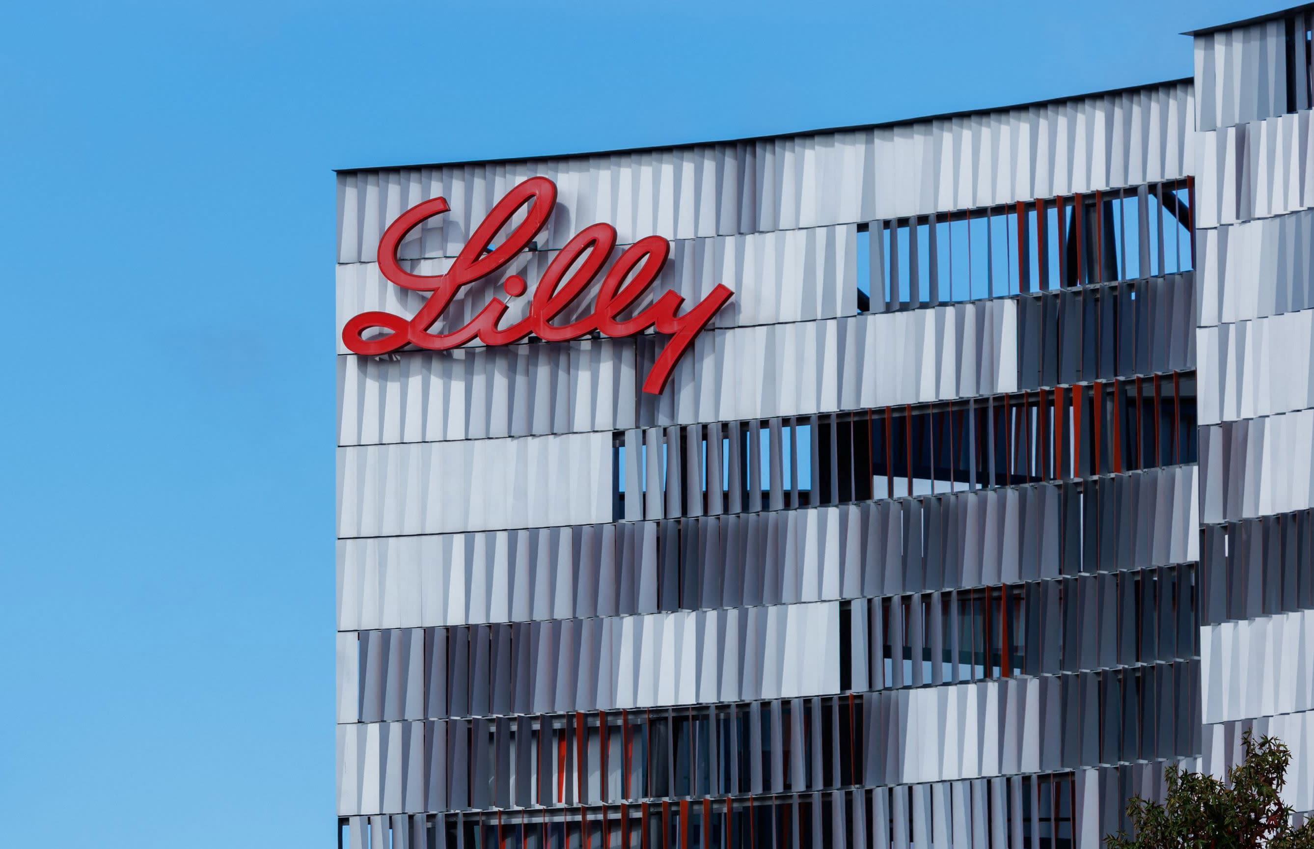 Eli Lilly's $7B Kelonia Acquisition Signals Cancer Treatment Shift