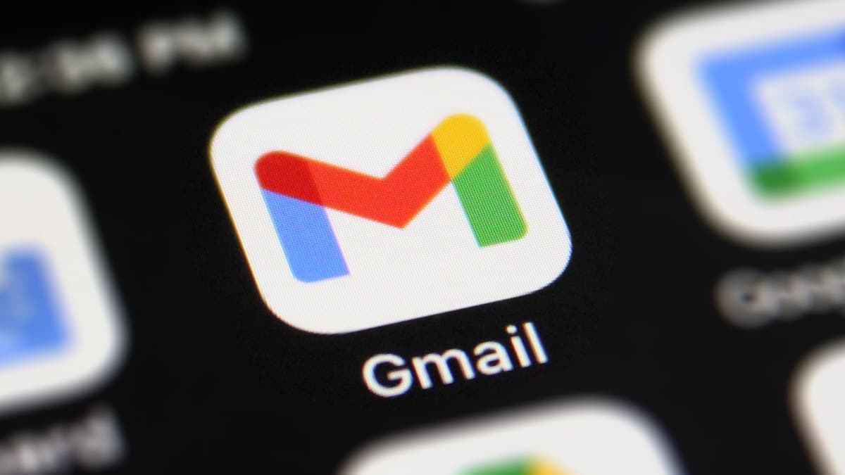 Google's AI Overviews Coming to Gmail: What Charlotte Businesses Need to Know