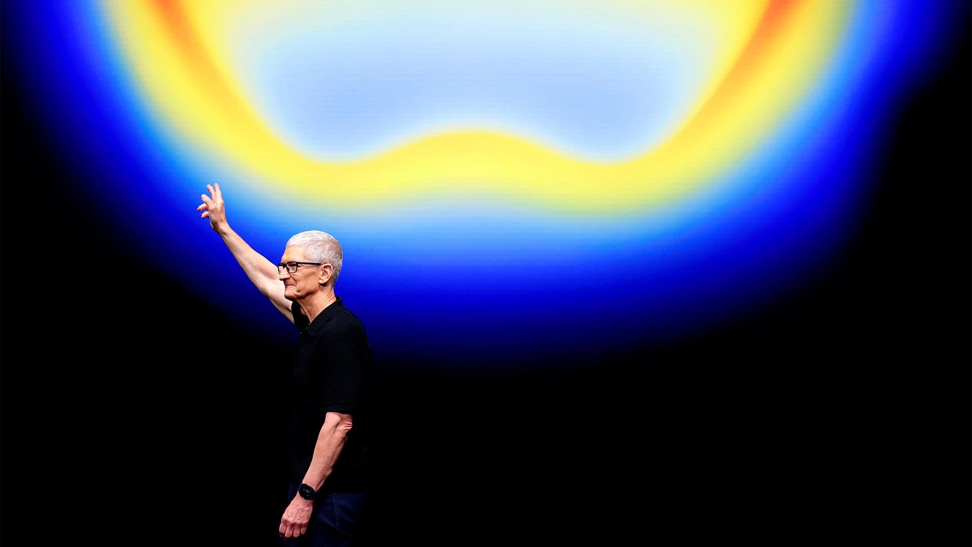 Tim Cook's 15-Year Blueprint: Success Without Sacrificing Integrity