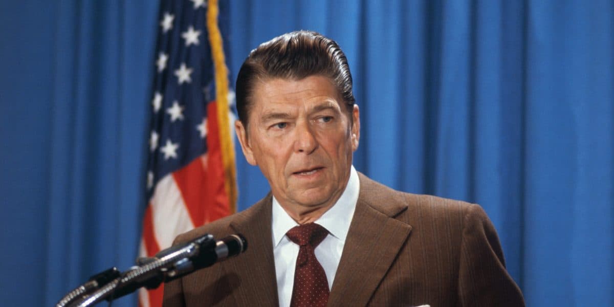 Navy's Middle East Shipping Tactics Have Deep Roots in Cold War Era