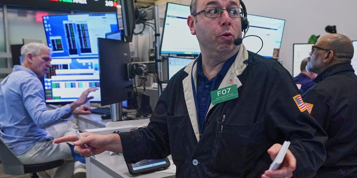 Intel's Surge Signals Tech Recovery Amid Chip Sector Momentum