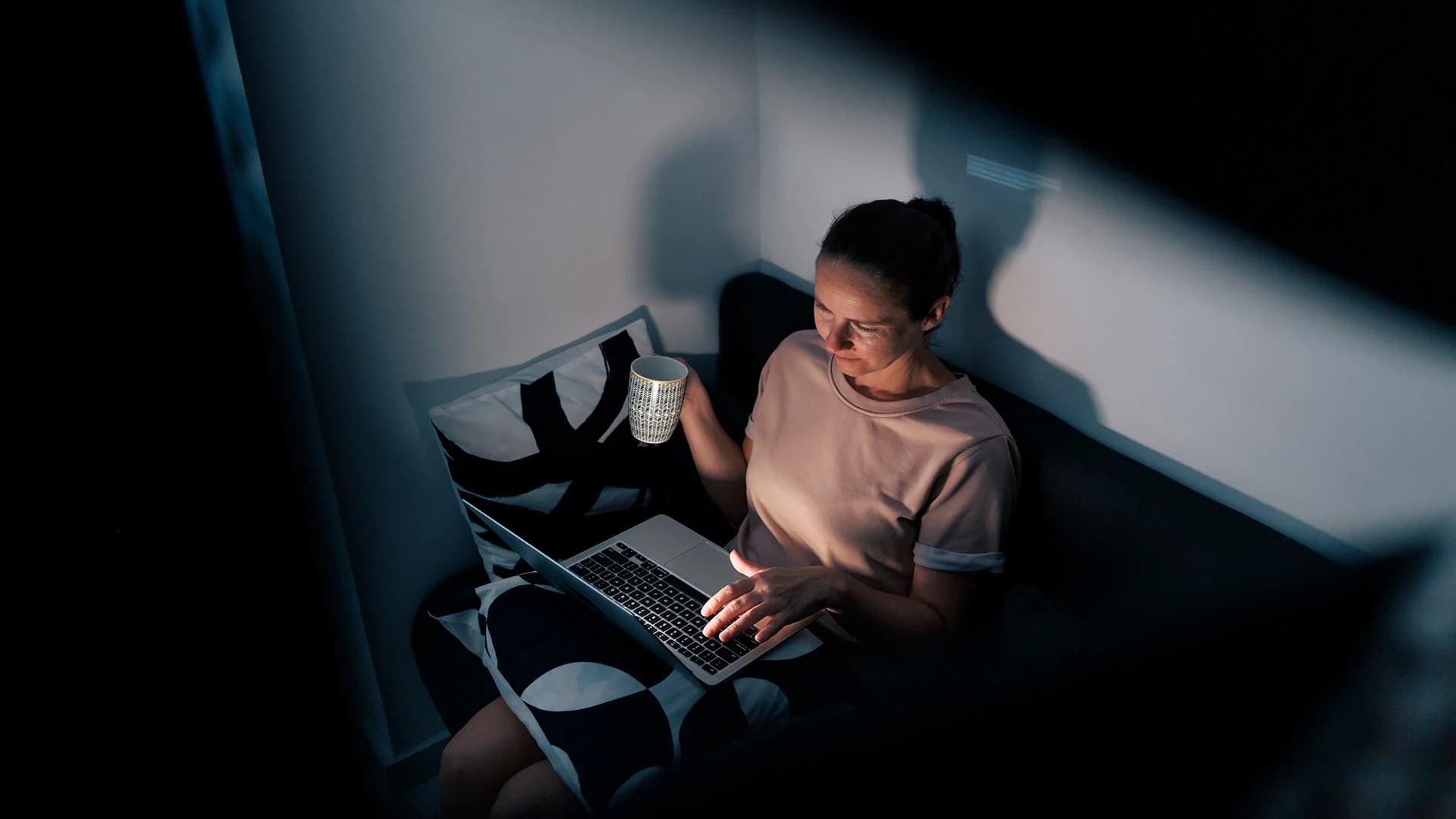 Evening Entrepreneurs: 5 Side Hustles for Charlotte's Day Job Workers